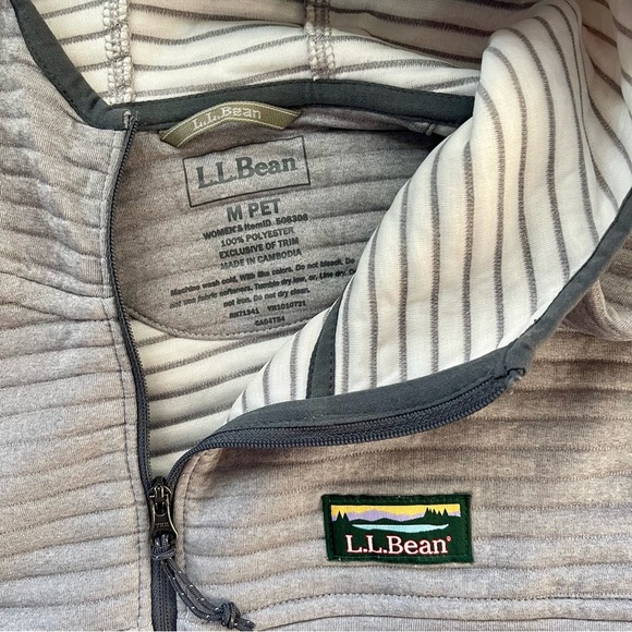 LL Bean Hooded Zip up Sweatshirt Medium - Picture 3 of 3